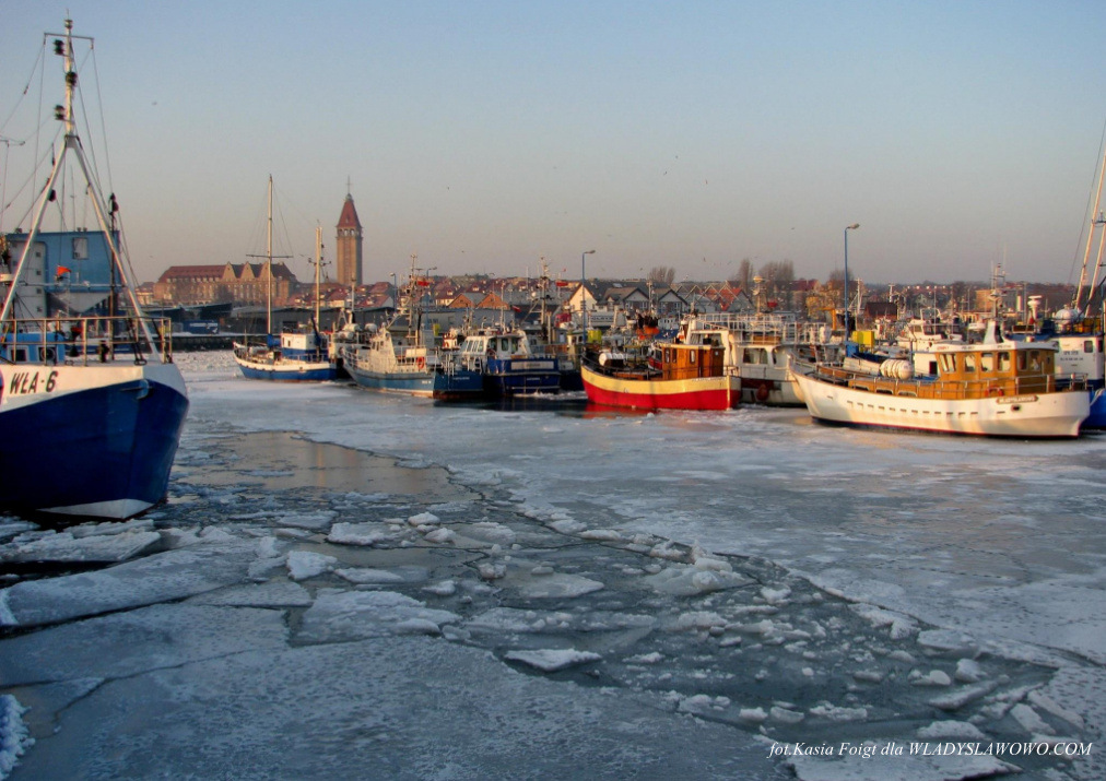 Port we Władysławowie zimą